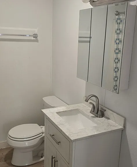 10 Hubbard St #5 — Photo 10