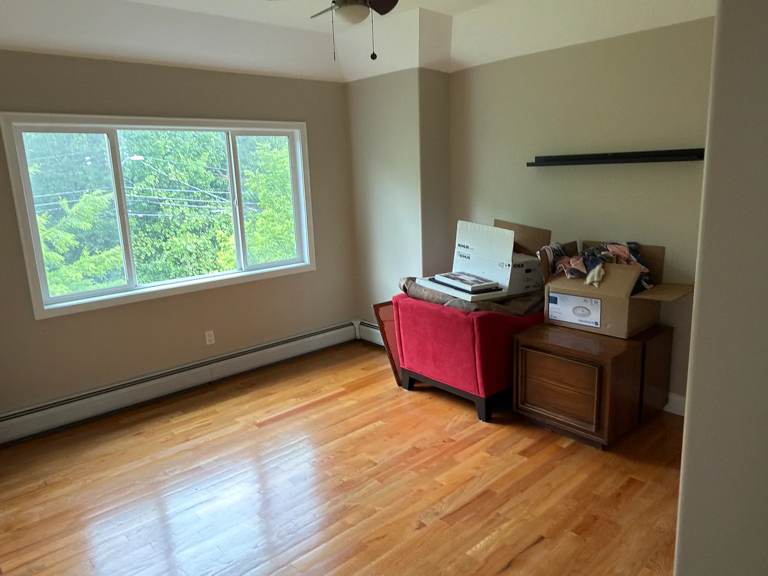 4 bed, 1600 sqft, $3,800 — Photo 4