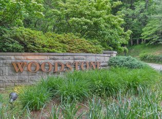 3906 Woodstone Ridge Way, Louisville, KY 40241