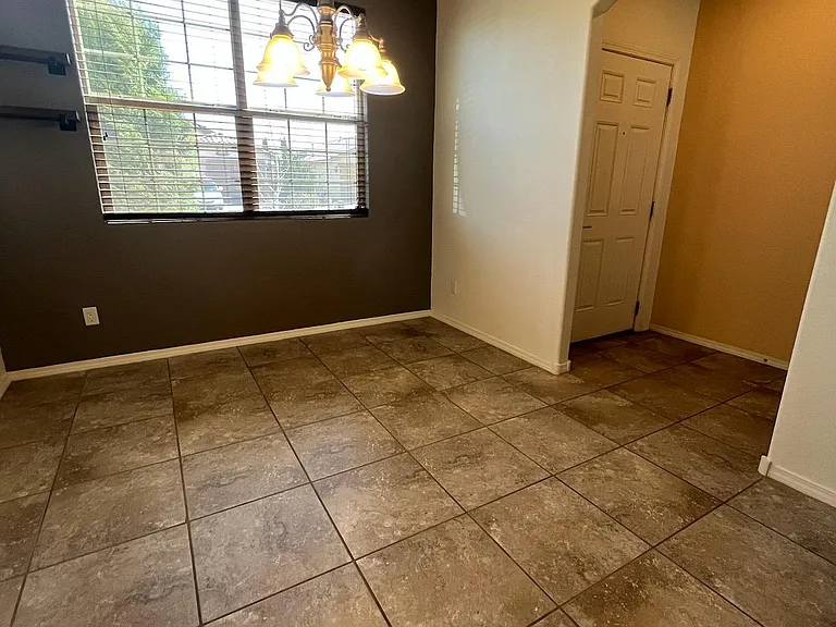 4011 Sierra Alta Ave NE — Photo 4