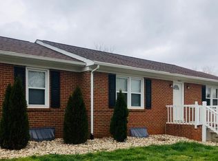 19644 Leesville Rd, Lynchburg, VA 24502