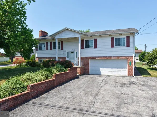 3995 Ricklyn Dr, Chambersburg, PA 17202