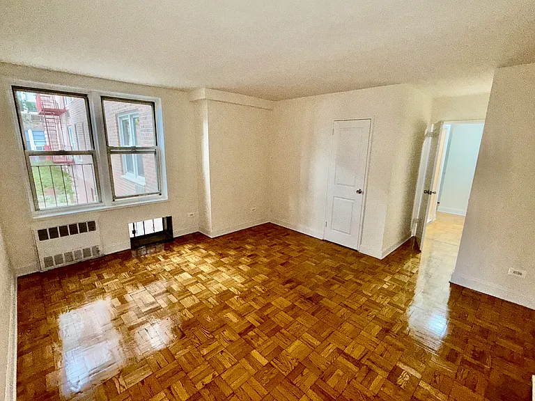 14415 41st Ave #4H — Photo 5