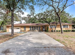 110 Surveyors Rd, Aubrey, TX 76227