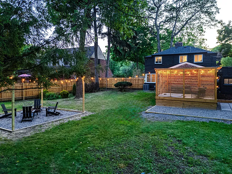 27470 Lathrup Blvd — Photo 44