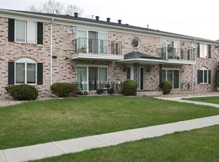 409 4th Ave APT B, Coralville, IA 52241