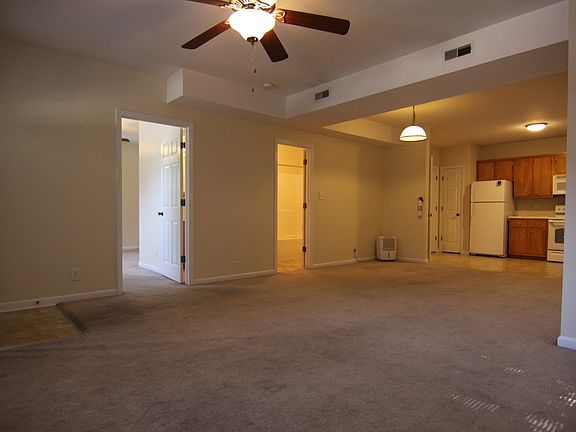 4th image of 313 S 7th St