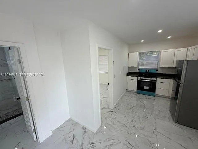 1909 Plunkett St #1-4 — Photo 4