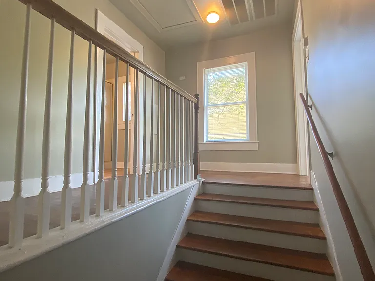 2714 Whitis Ave #A — Photo 31