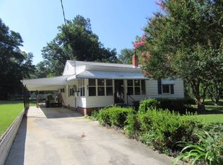 240 Oak St, Gloverville, SC 29828