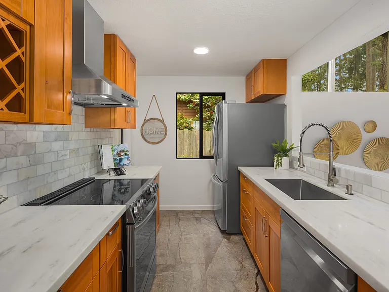 16357 Reitan Rd NE — Photo 8