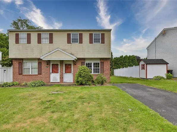 3060 Millstone Dr, Bethlehem, PA 18020