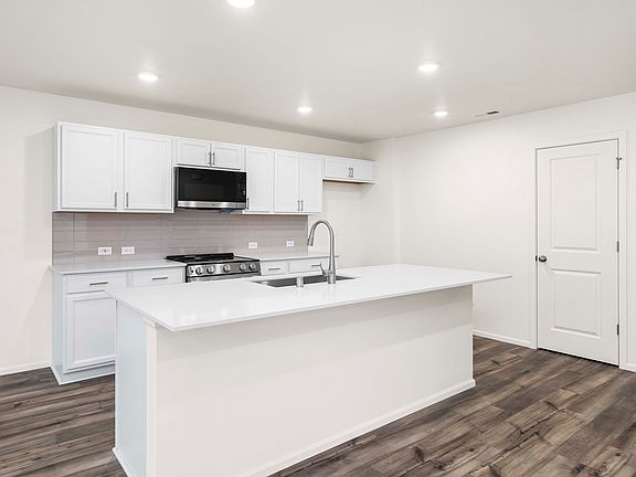 7th image of this home