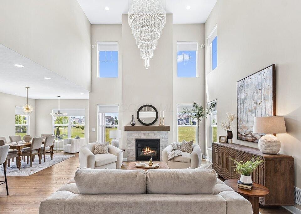1st image of 10855 Bellflower Dr