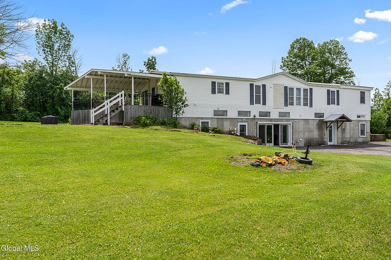 3rd image of 204 Devenpeck Road