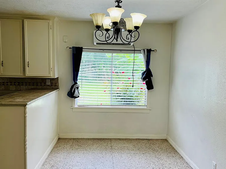 7018 Rook Blvd — Photo 4
