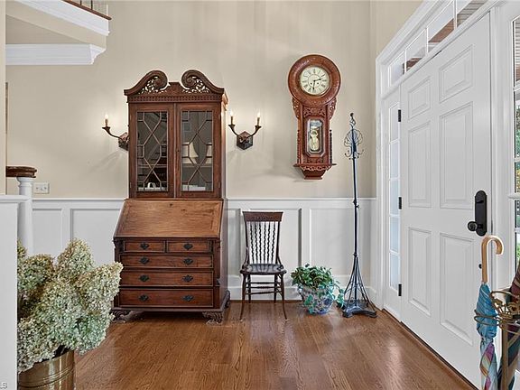 4th image of 128 Knicker Ln