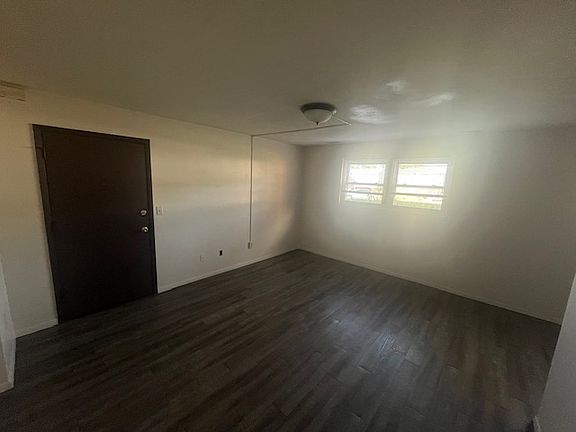 2nd image of 3304 Heatherton Dr APT 1