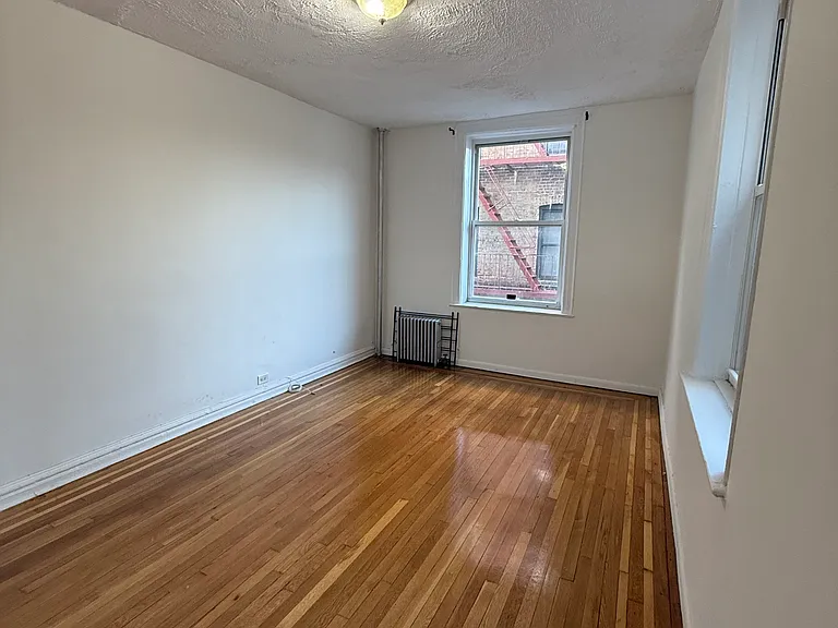 1504 Sheridan Ave #1 — Photo 9