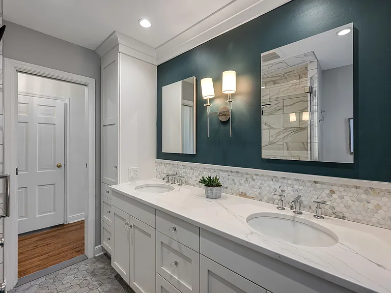 496 Lincoln Ave — Photo 26