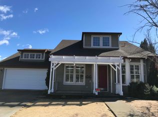 901 Chiles Ave, Saint Helena, CA 94574