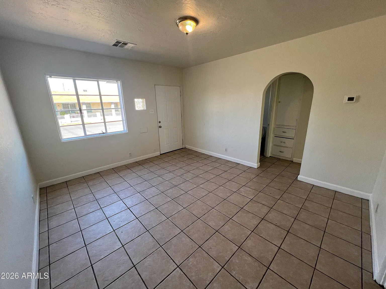 1 bed, 1.0 bath, 600 sqft, $1,000 — Photo 3