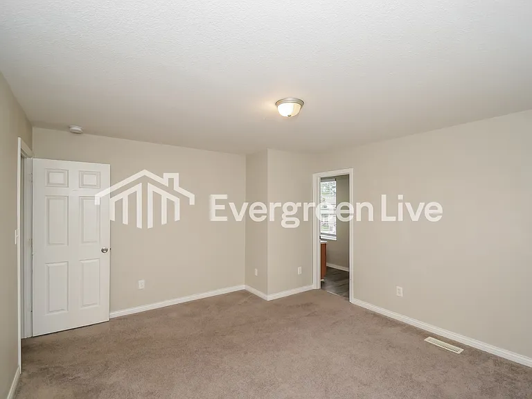 11603 Hornickel Cir — Photo 8