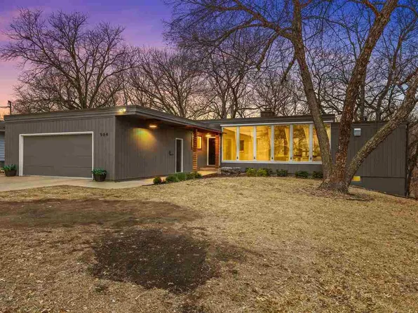 904 Oakcrest St, Iowa City, IA 52246