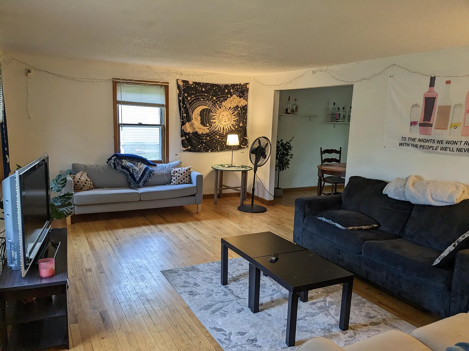6 bed, 4.5 bath, 3288 sqft, $5,400 — Photo 4