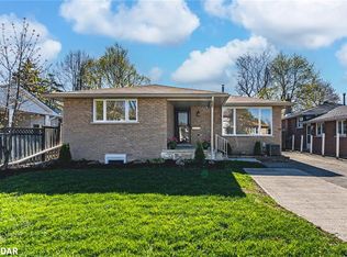 281 Cook St, Barrie, ON L4M4H7