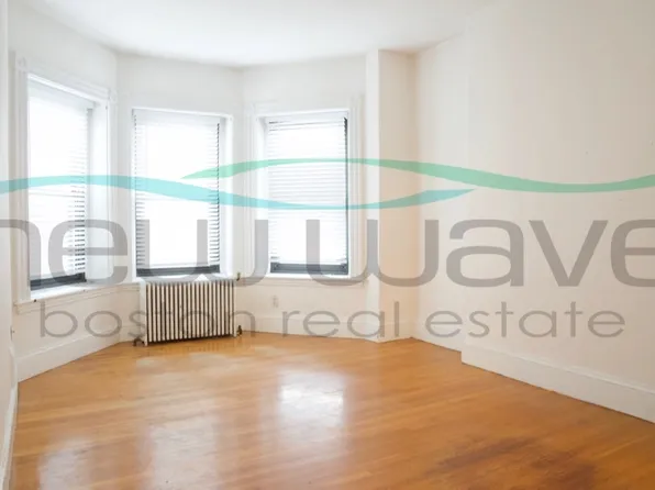 289 Newbury St APT 9, Boston, MA 02115