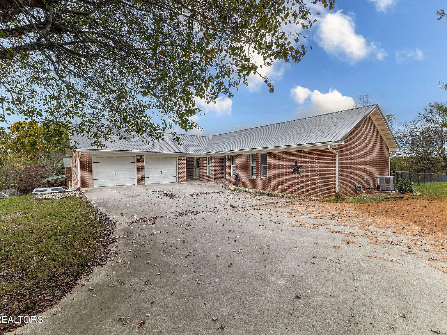 6251 Grimes Rd, Loudon, TN 37774 | Zillow