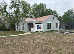 905 Tivy St N, Kerrville, TX 78028