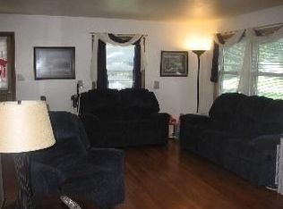 1207 SW Eugene St, Blue Springs, MO 64015