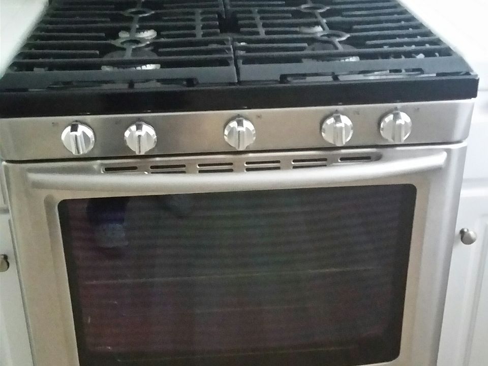 2nd image of 8725 Mellmanor Dr APT A