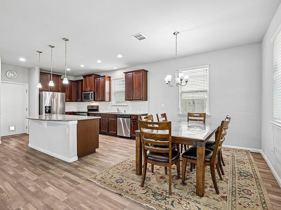 1st image of 387 Guemal Rd