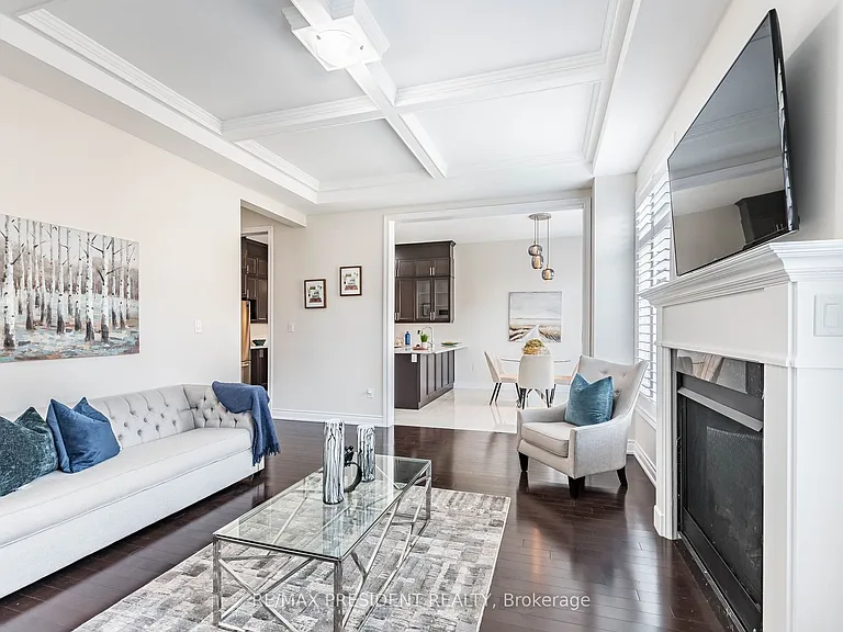 16 Monarch Dr — Photo 12