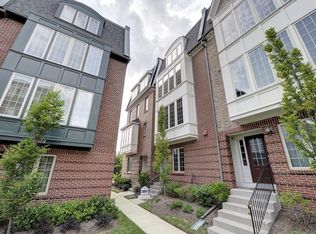 9670 Cedar Farm Cir, Fairfax, VA 22031