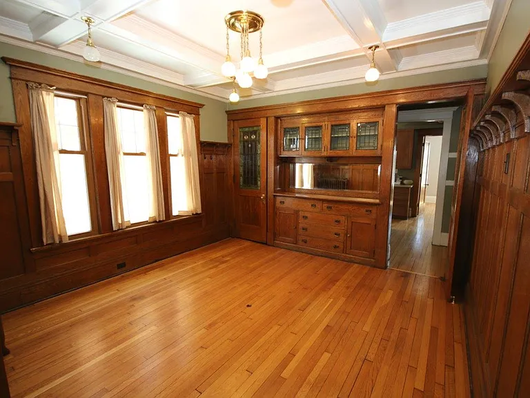 1012 Laurel Ave #2 — Photo 2