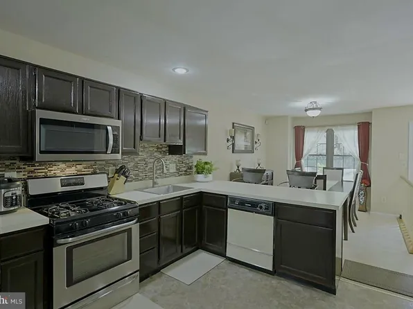 1402 Redwood Ct #57, West Chester, PA 19380
