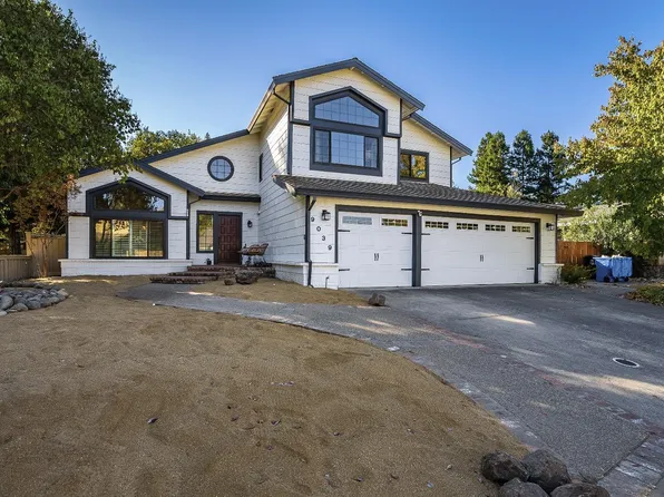 9039 Crowley Way, Elk Grove, CA 95624