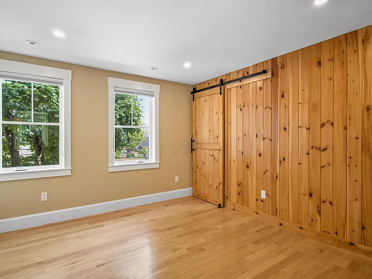 8 Water St #2 — Photo 20