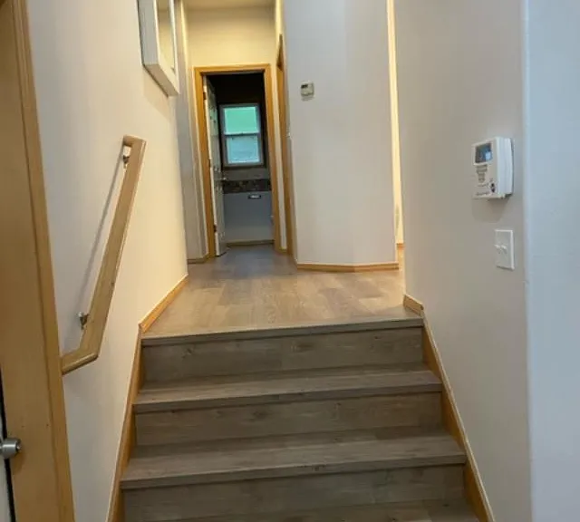 315 S 20th Pl — Photo 15