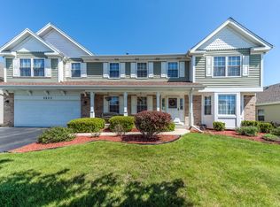 1213 Easton Dr, Carol Stream, IL 60188