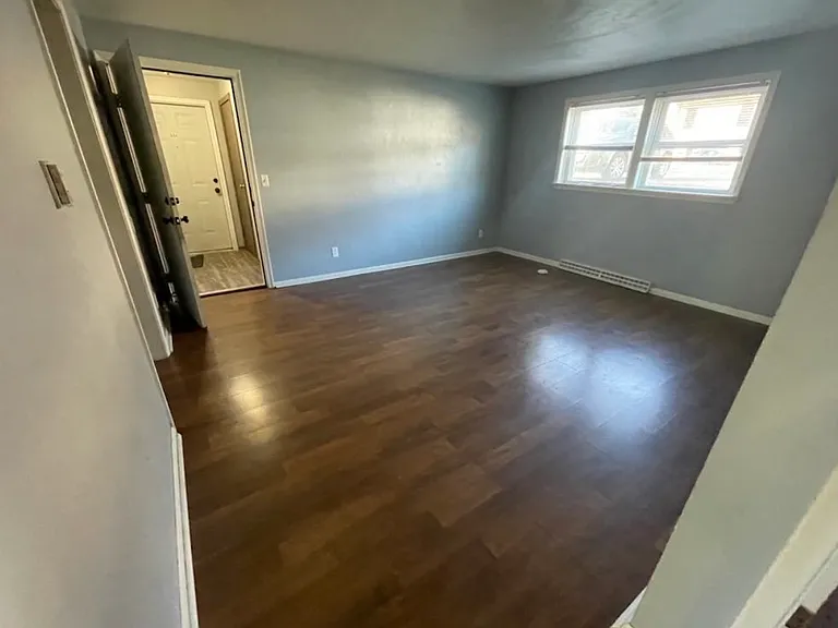 608 5th Ave #608 — Photo 5