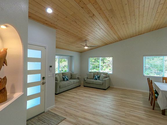 3rd image of 11-3051 Lehua St
