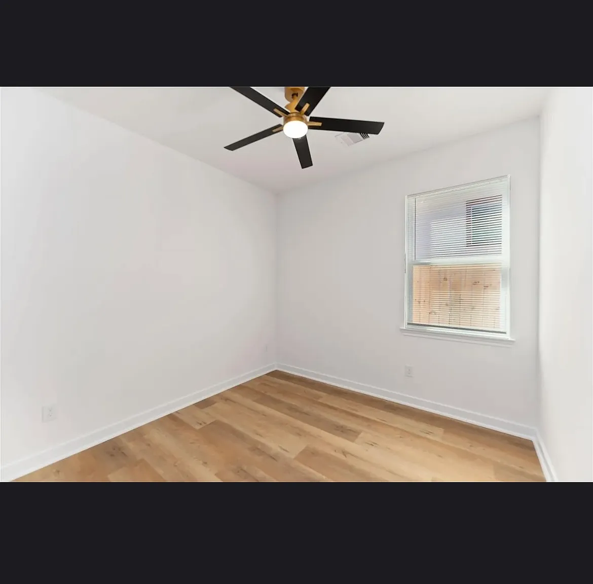 3 bed, 1953 sqft, $2,000 — Photo 3