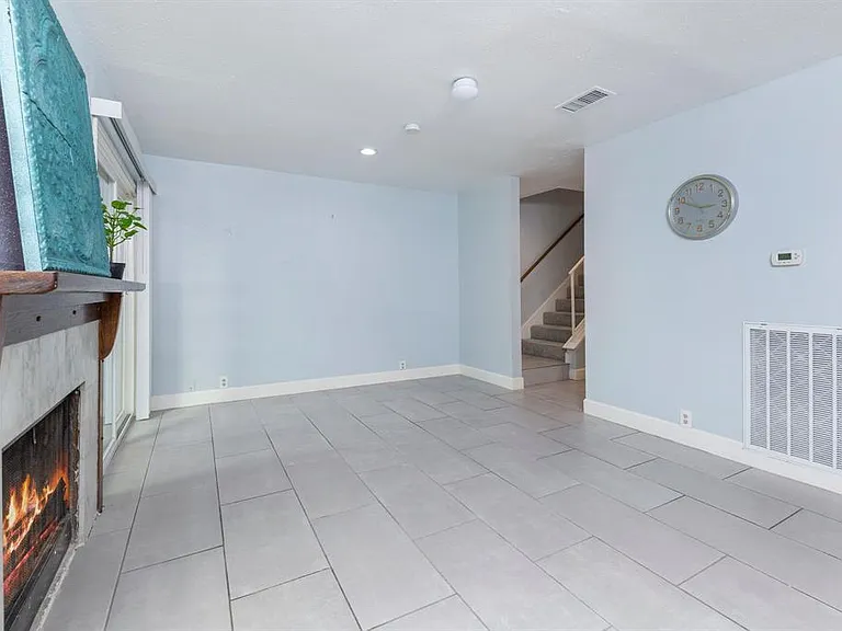1081 Country Place Dr #1081 — Photo 1