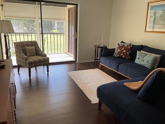 4th image of 7674 Tahiti Lane #201