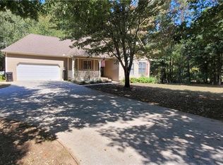 19 Chimney Way, Fairmount, GA 30139